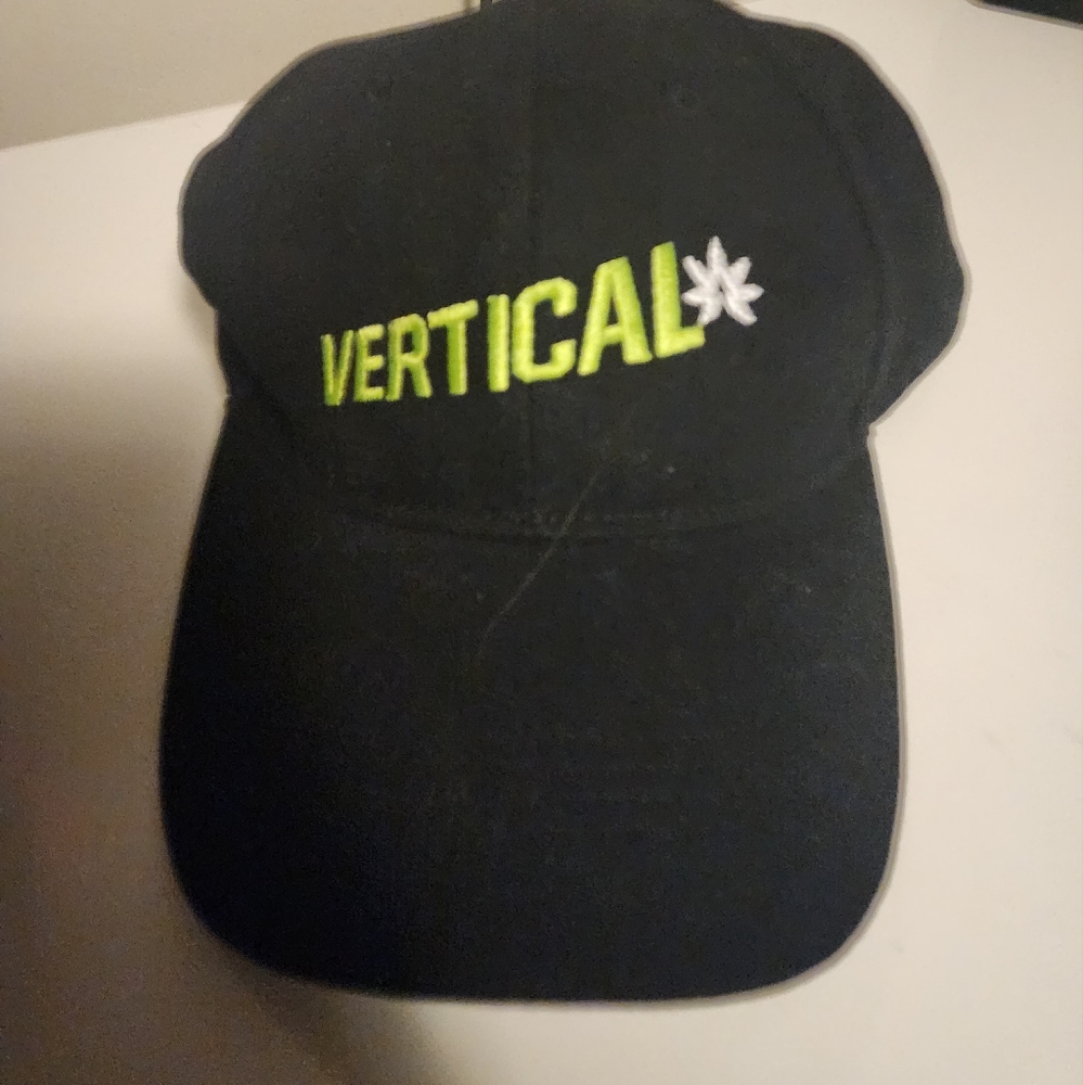 Vertical Hat